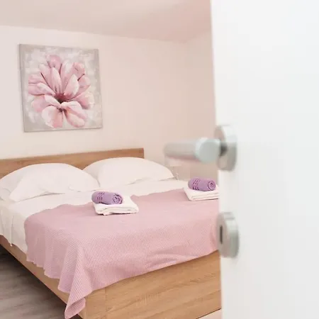 Kuca Za Odmor Prugo Ferienhaus *